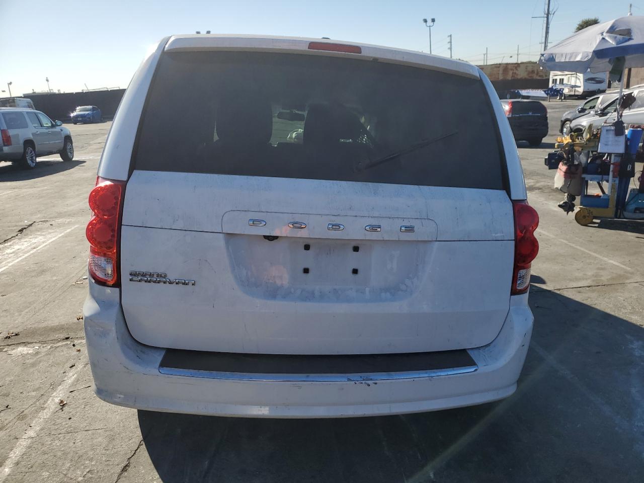 2018 Dodge Grand Caravan Se VIN: 2C4RDGBG1JR166145 Lot: 81599904