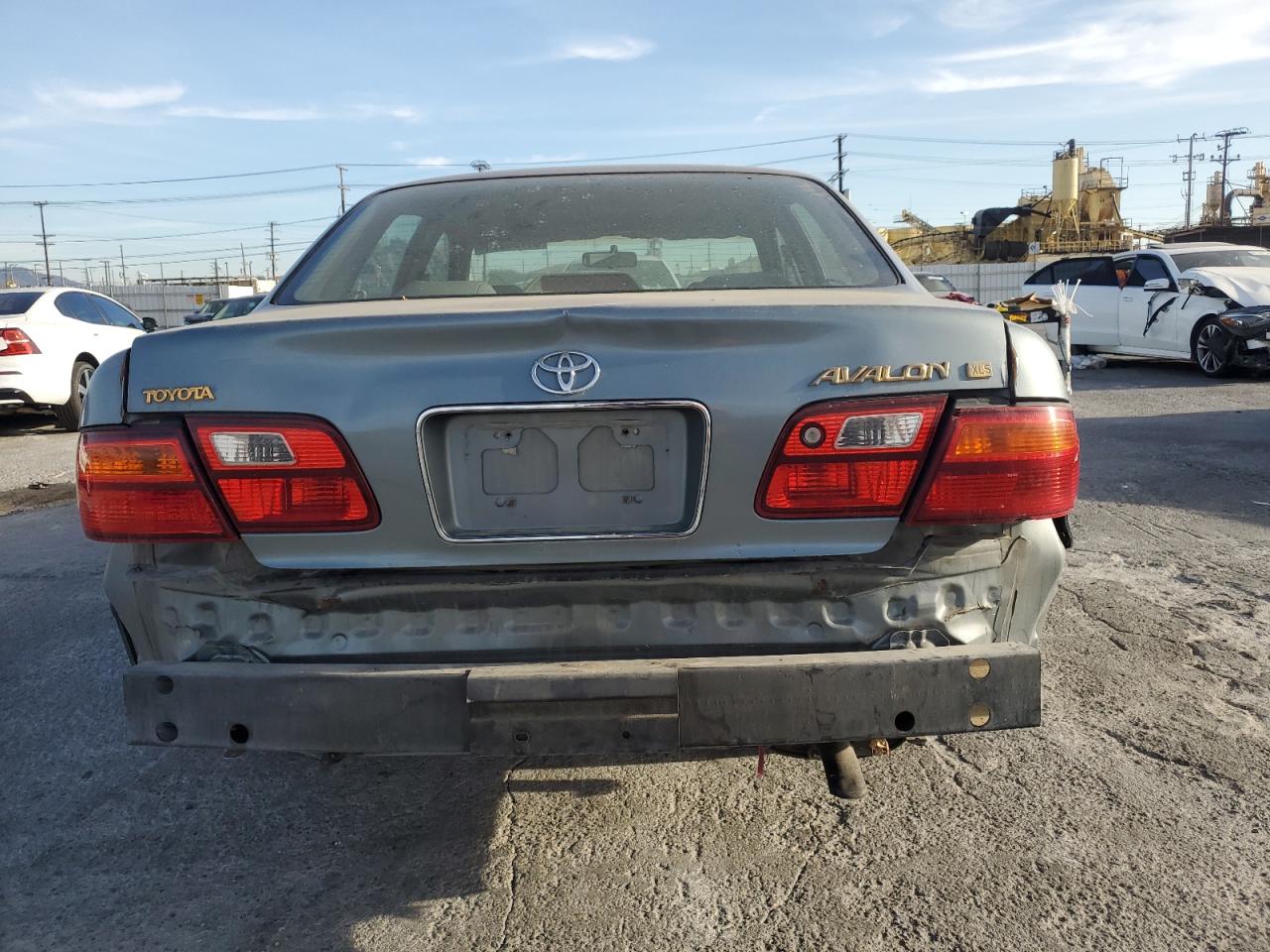 1999 Toyota Avalon Xl VIN: 4T1BF18B0XU296008 Lot: 81798074