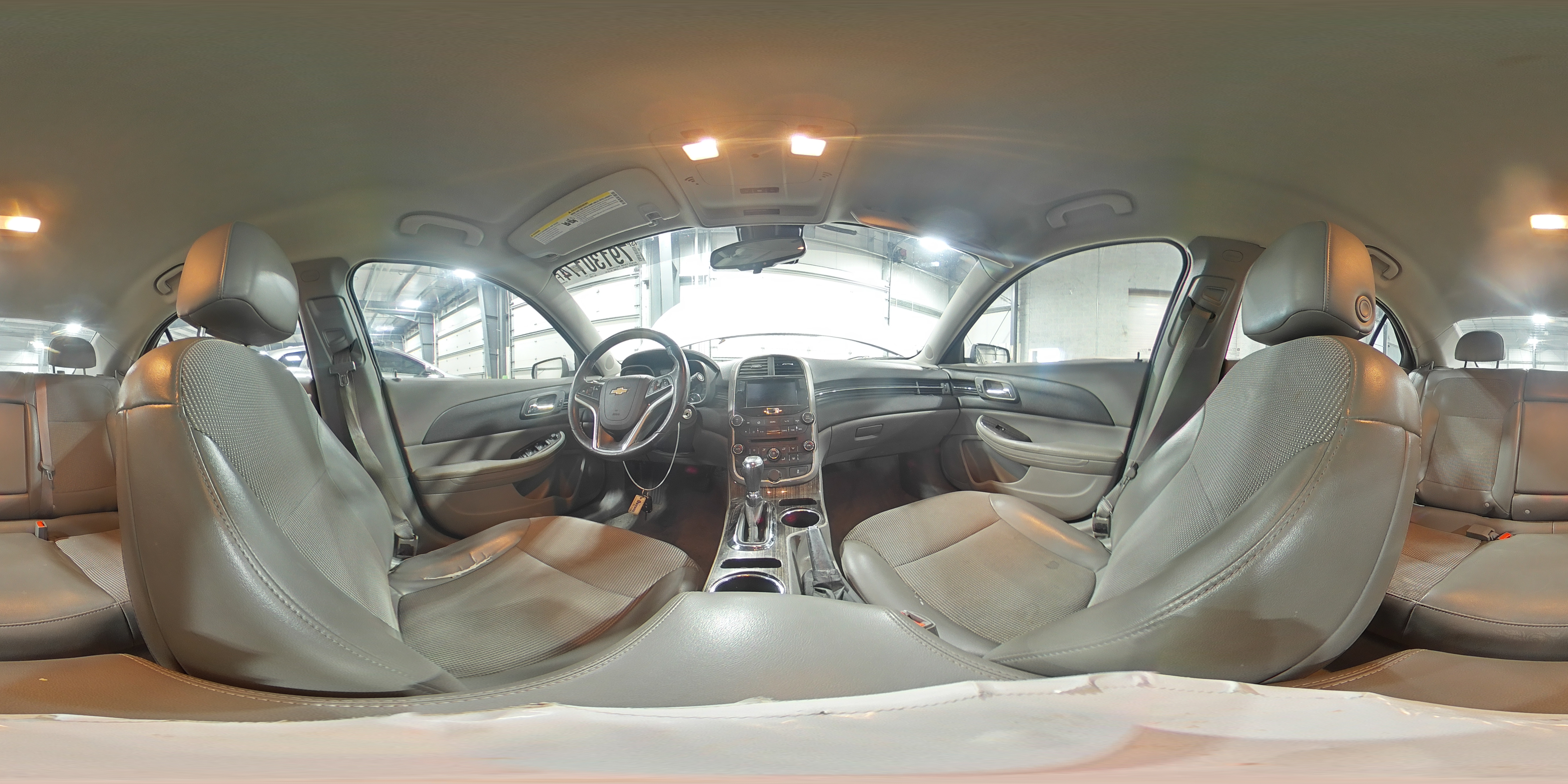2015 Chevrolet Malibu - Image 14