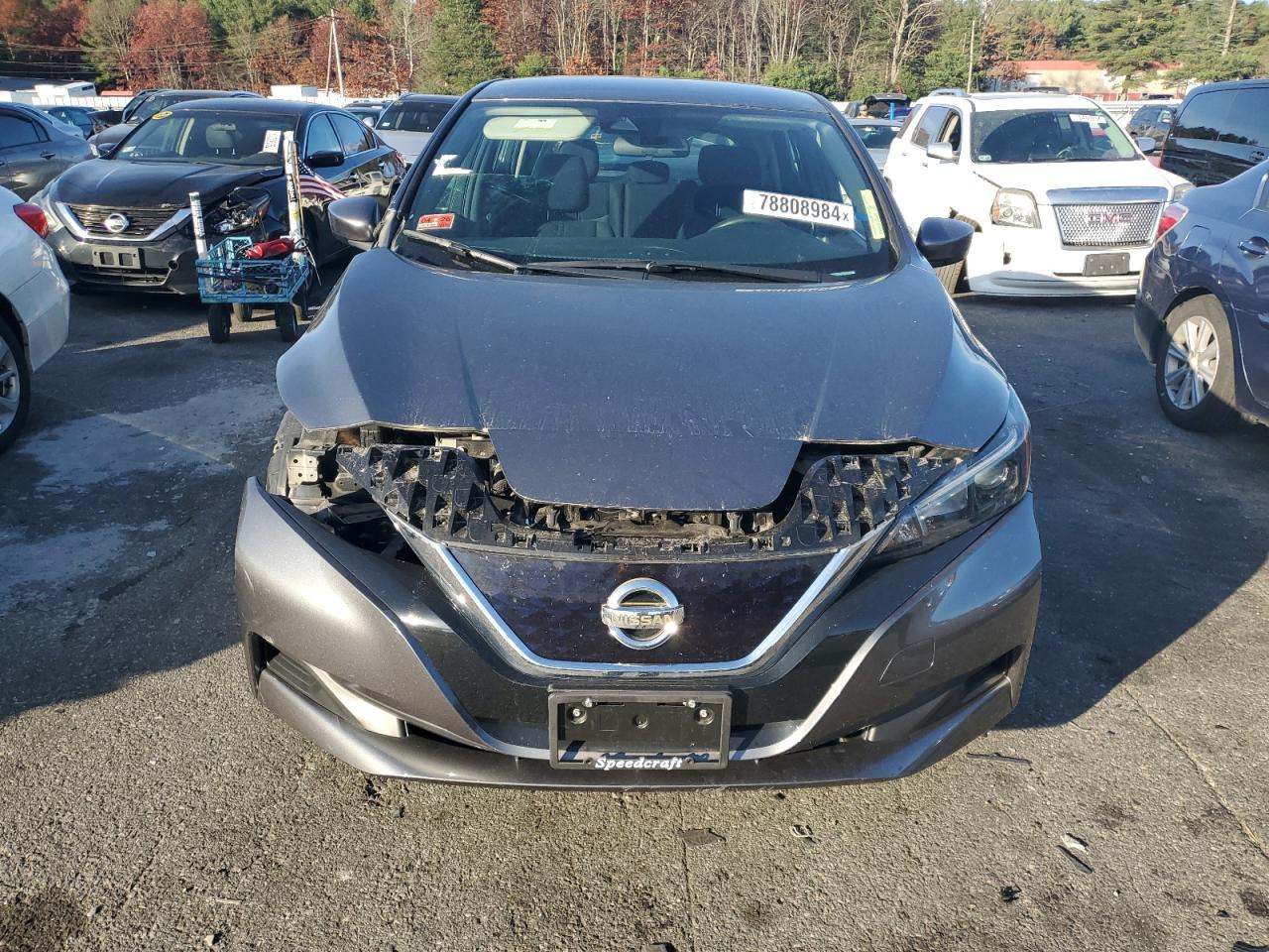 2022 Nissan Leaf - Image 5
