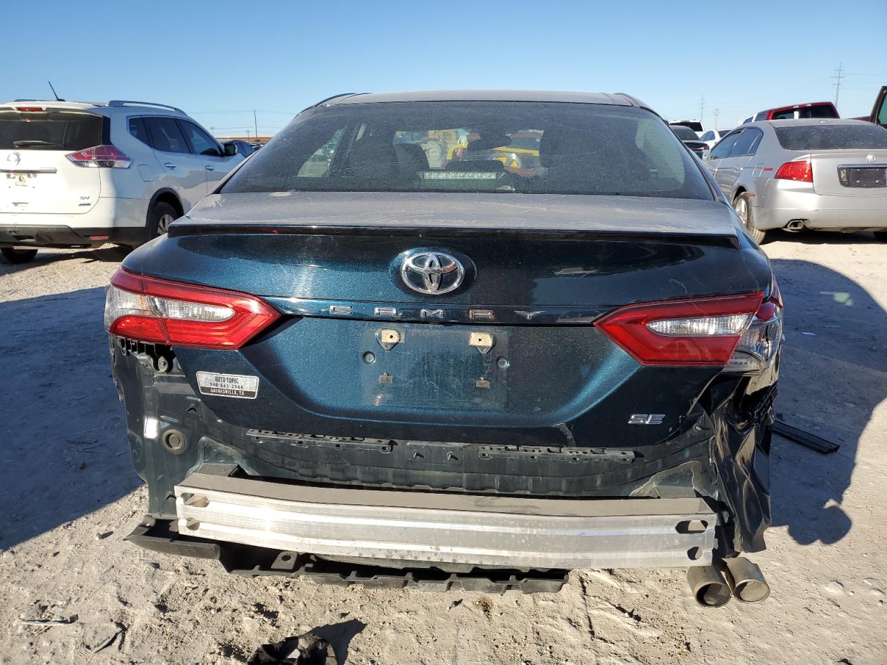 2018 Toyota Camry - Image 6