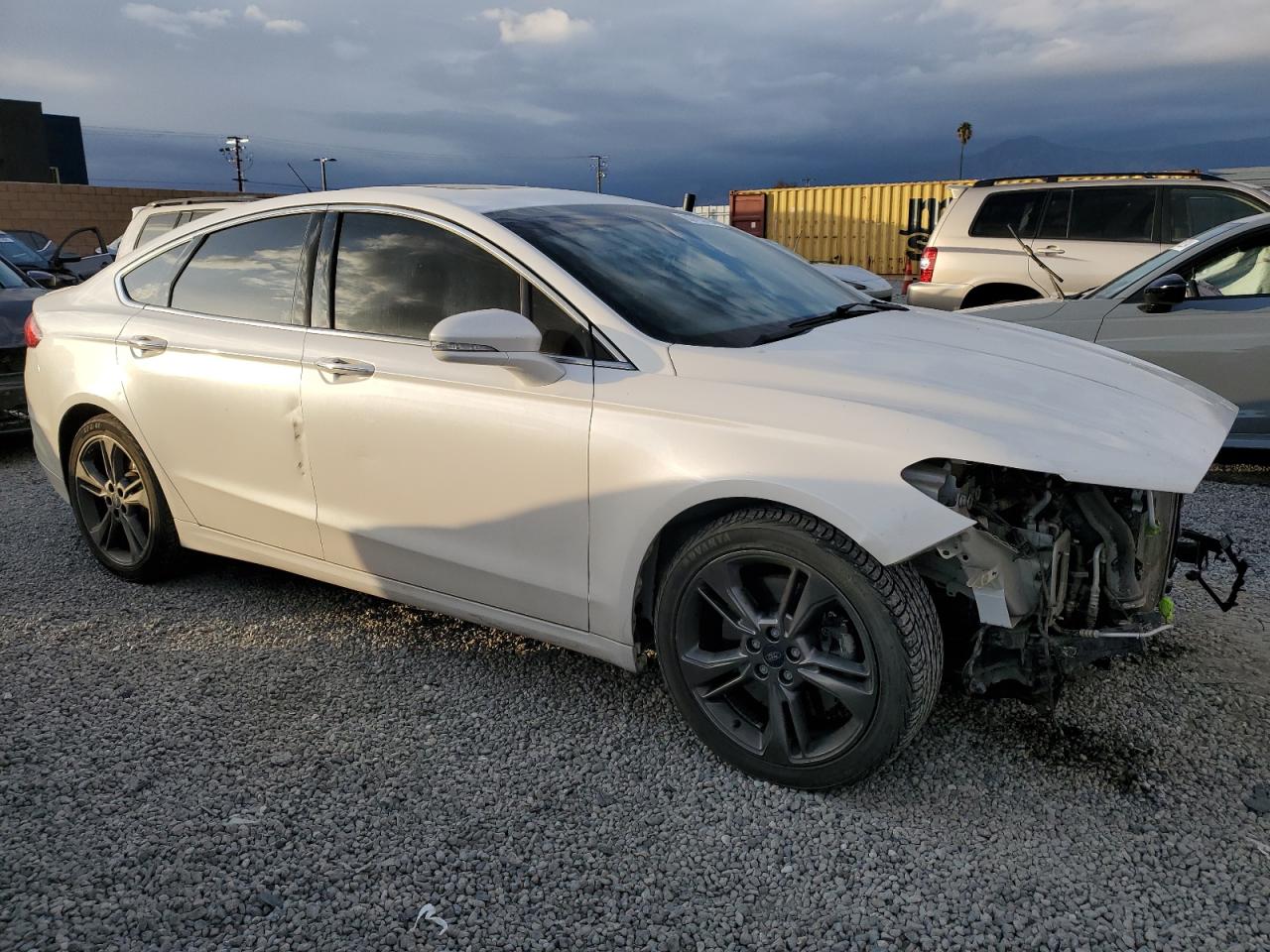 VIN 3FA6P0VP6HR157898 2017 FORD FUSION no.4