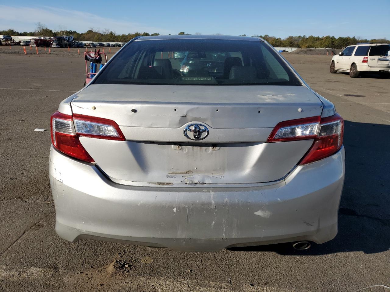 2014 Toyota Camry L VIN: 4T1BF1FK0EU790109 Lot: 81195074