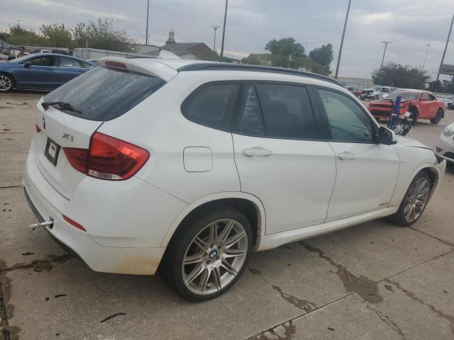  BMW X1 2015 Белы