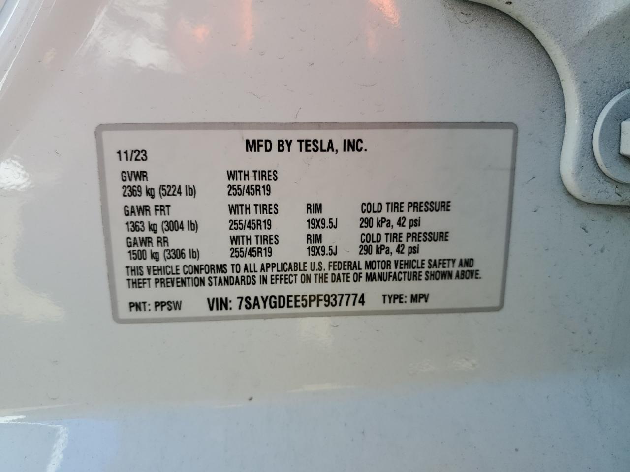 VIN 7SAYGDEE5PF937774 2023 TESLA MODEL Y no.13