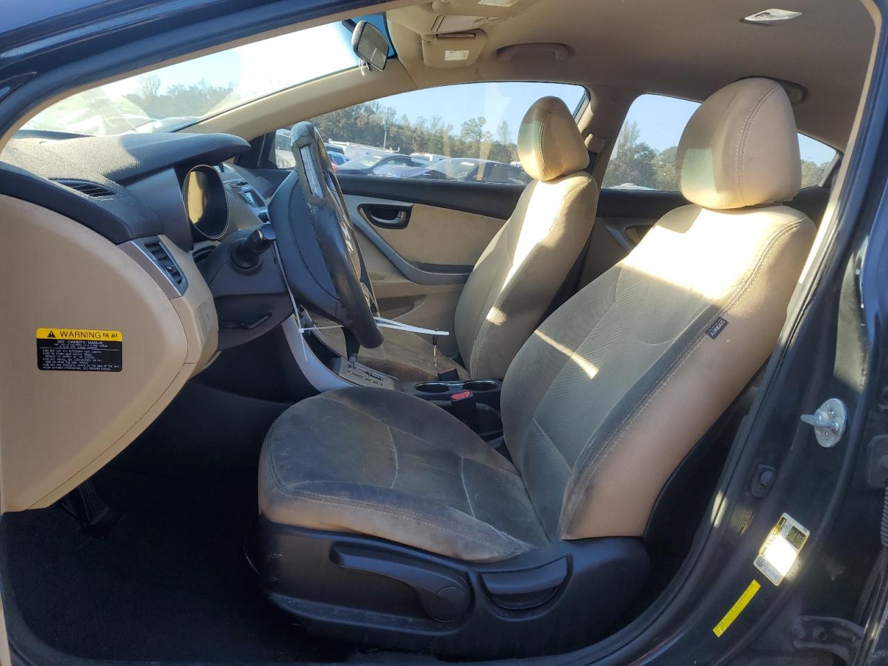 2013 Hyundai Elantra - Image 7