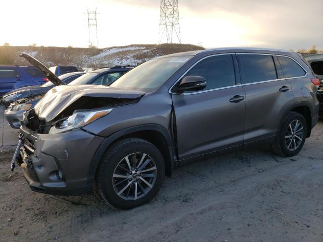  TOYOTA HIGHLANDER 2018 Szary