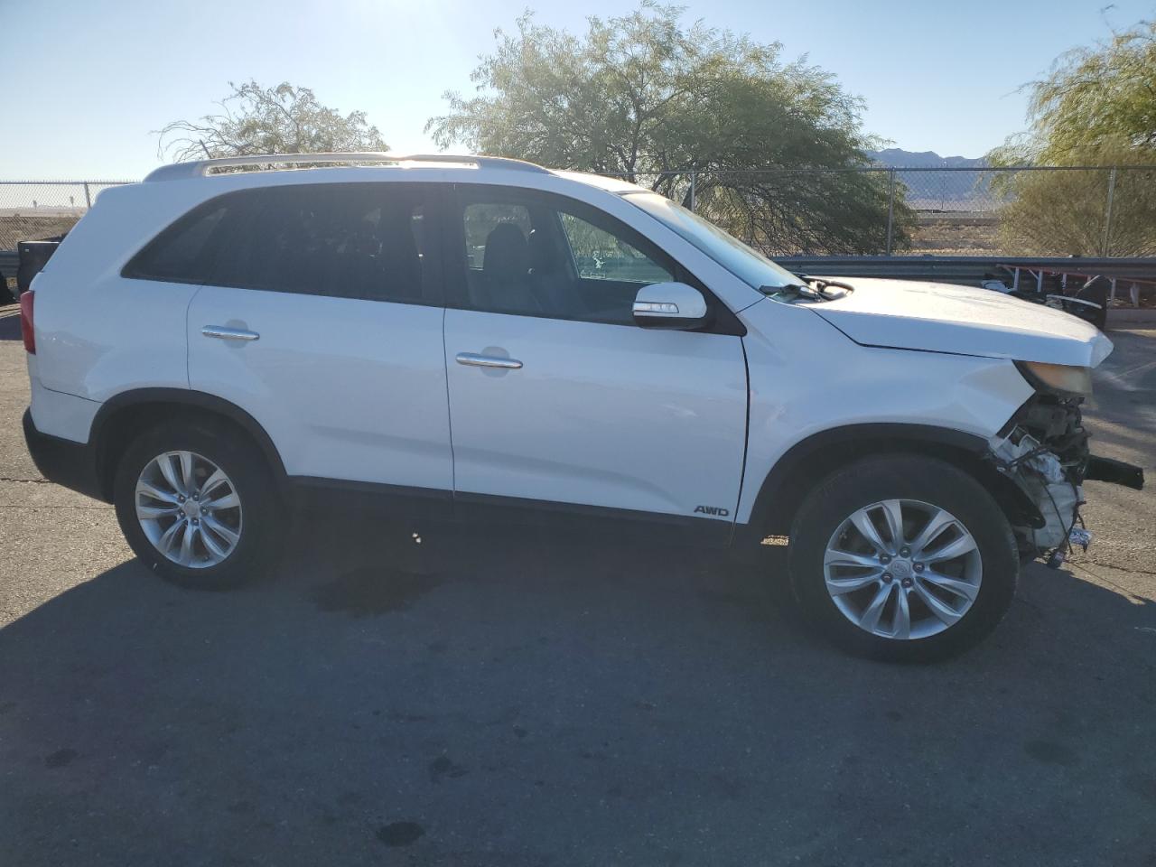 2011 Kia Sorento - Image 4