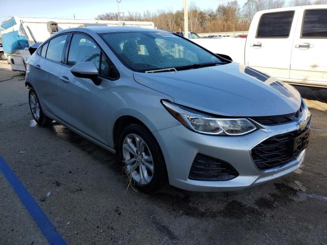  CHEVROLET CRUZE 2019 Srebrny
