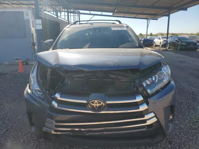  TOYOTA HIGHLANDER 2019 Granatowy