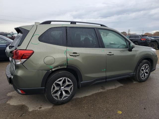  SUBARU FORESTER 2019 Зелений