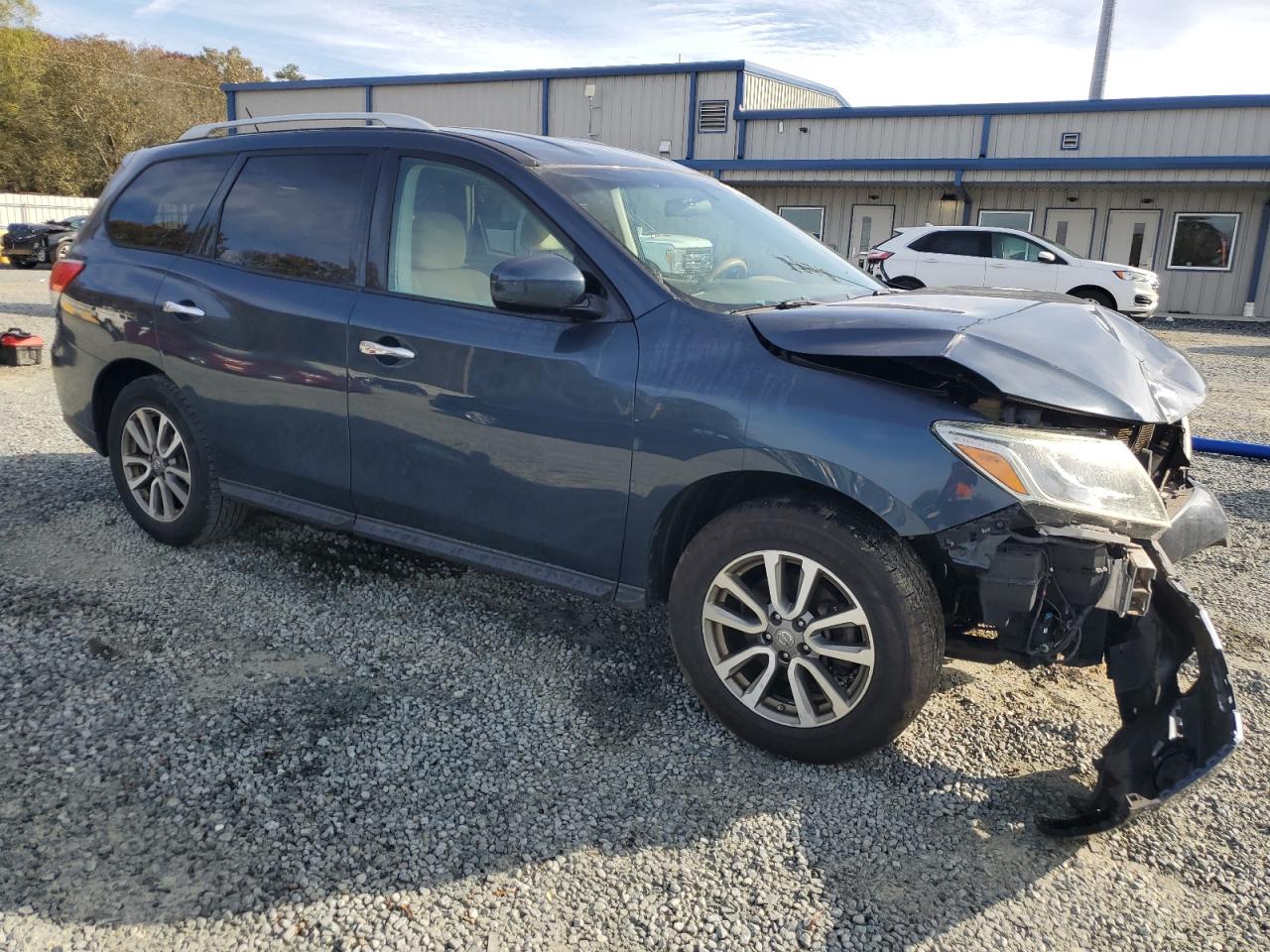2013 Nissan Pathfinder - Image 4
