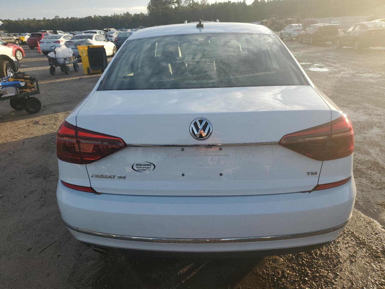 2017 Volkswagen Passat Se VIN: 1VWBT7A30HC039048 Lot: 79325854