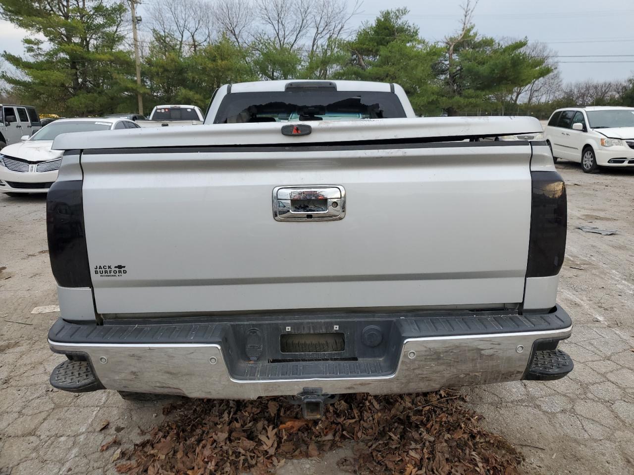 2014 Chevrolet Silverado - Image 6