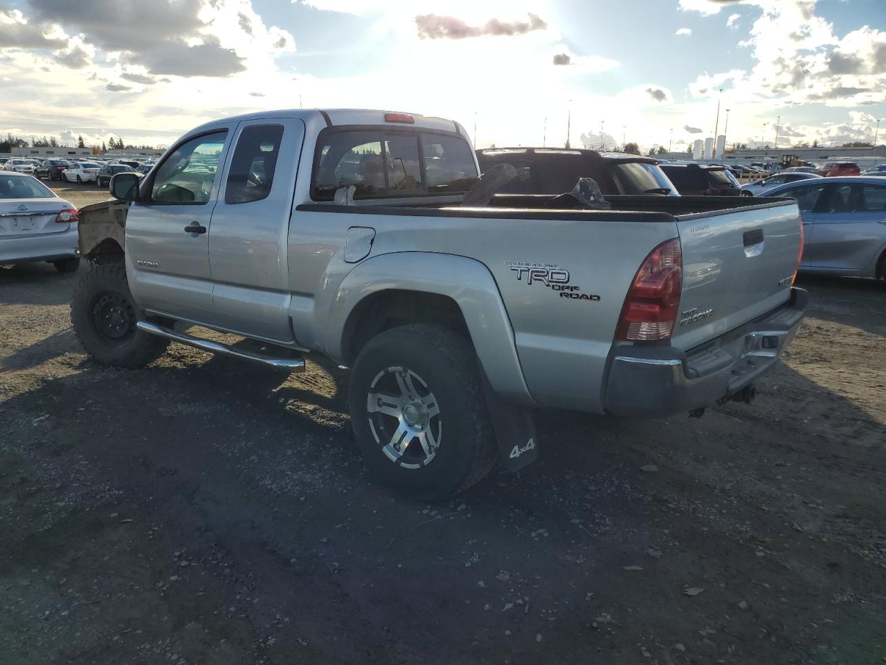2007 Toyota Tacoma - Image 2