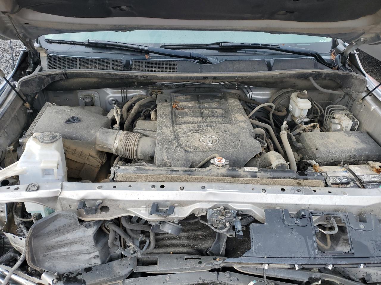 2018 Toyota Tundra - Image 11