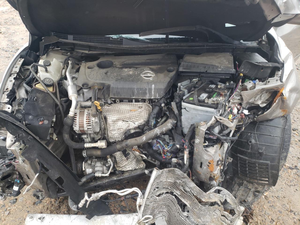 2014 Nissan Altima - Image 12