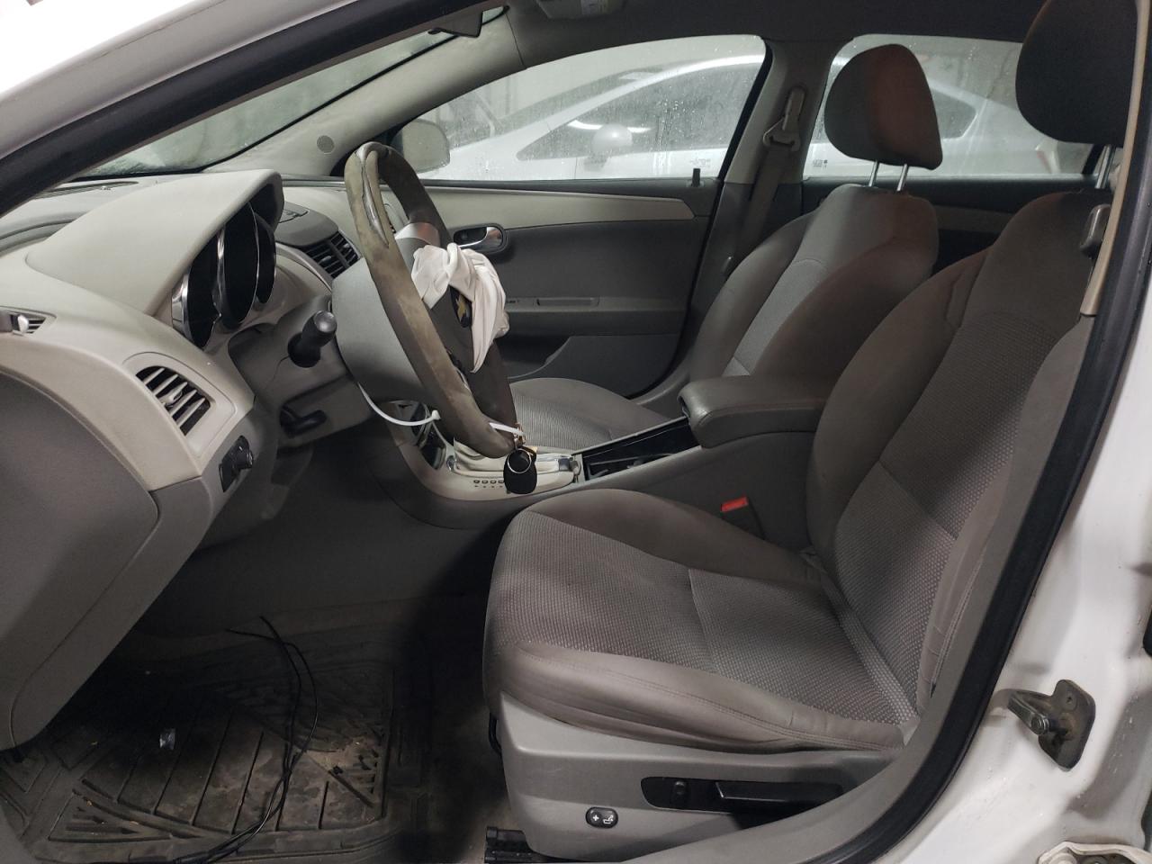 2011 Chevrolet Malibu - Image 7