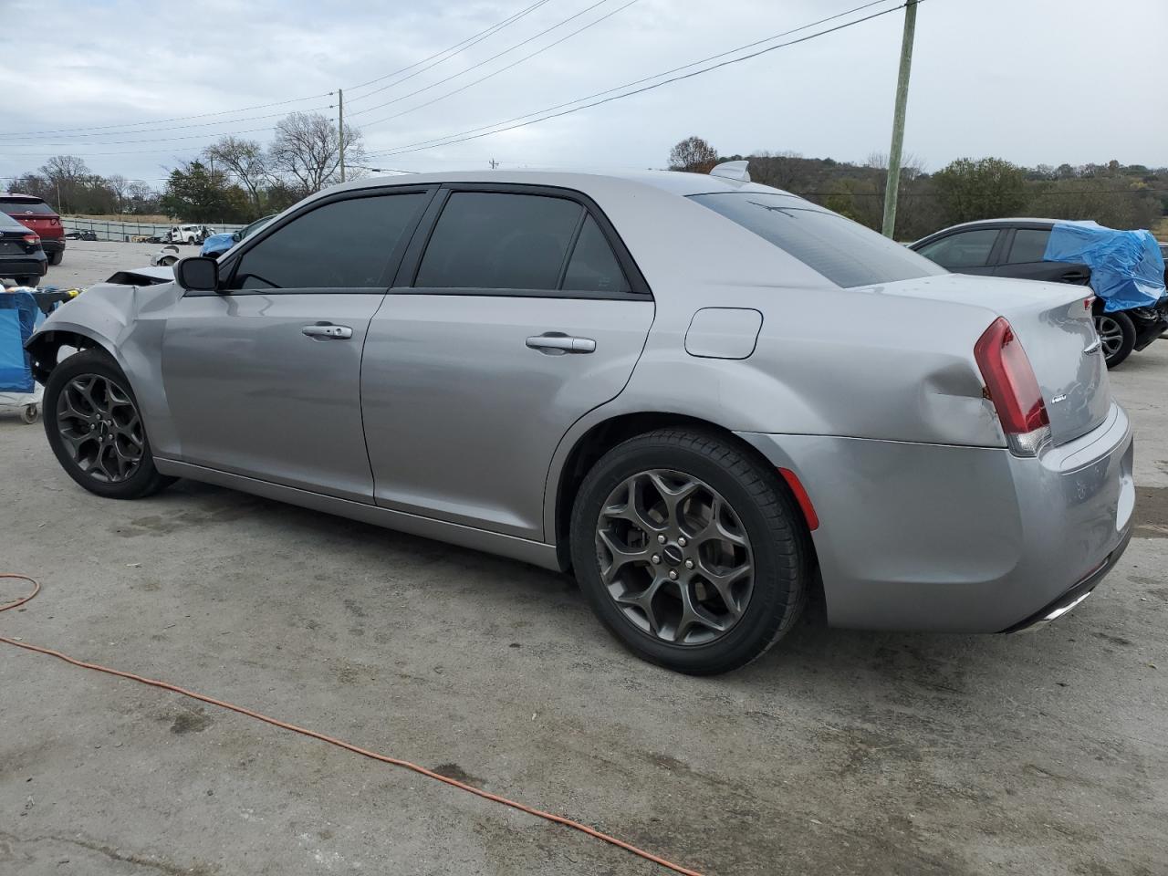 2018 Chrysler 300 - Image 2