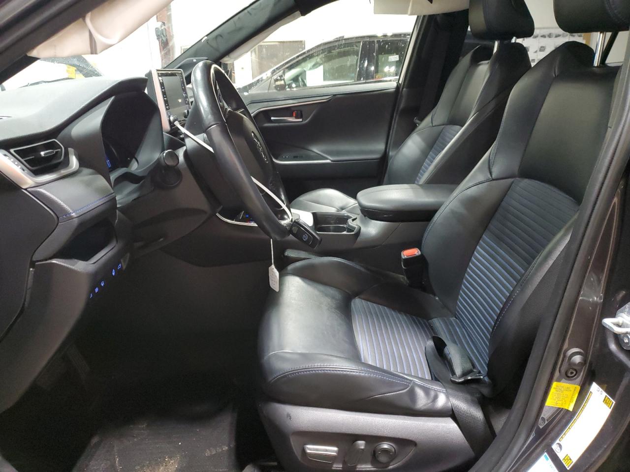 2020 Toyota RAV 4 - Image 7