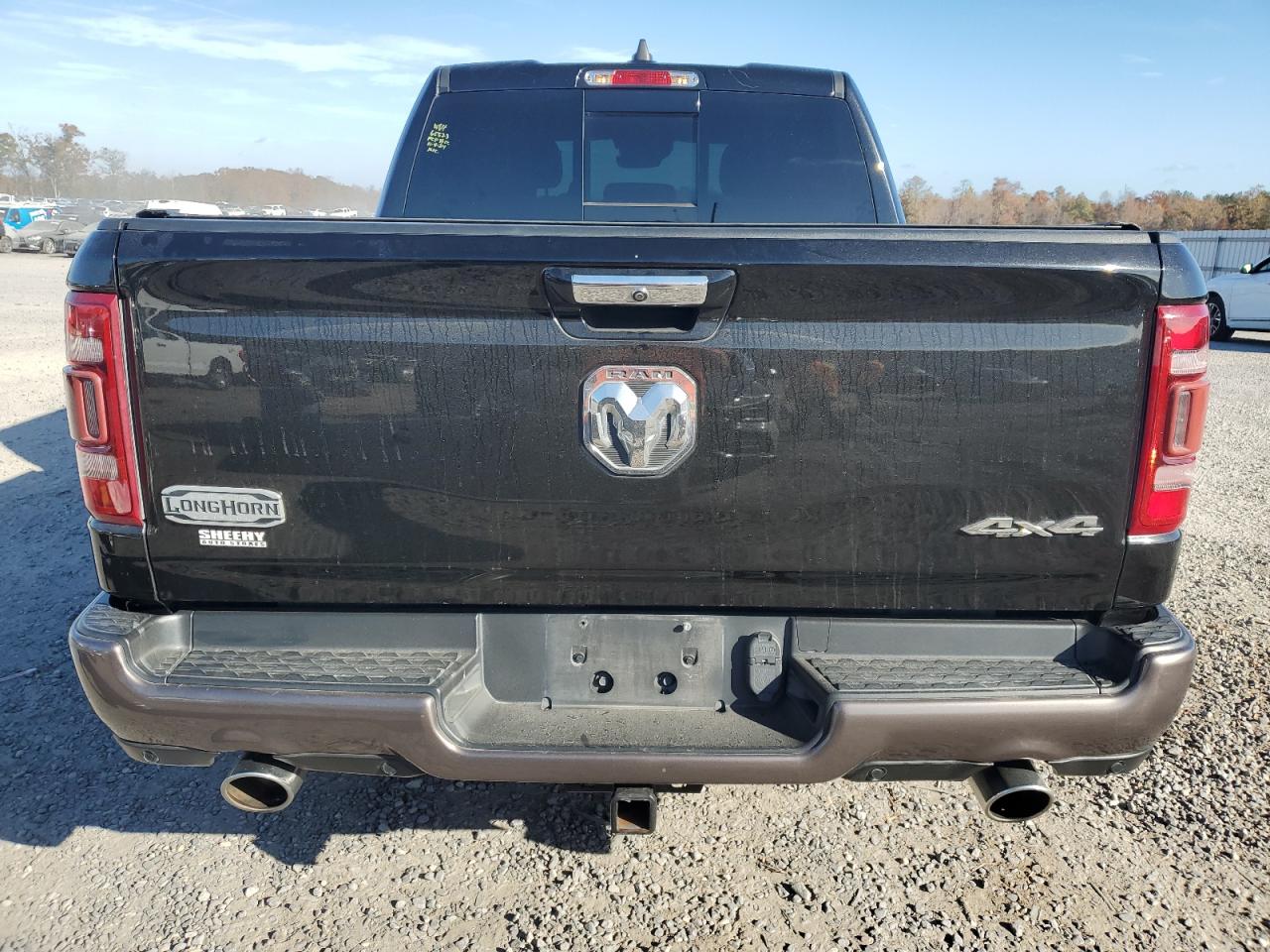 2020 RAM 1500 - Image 6