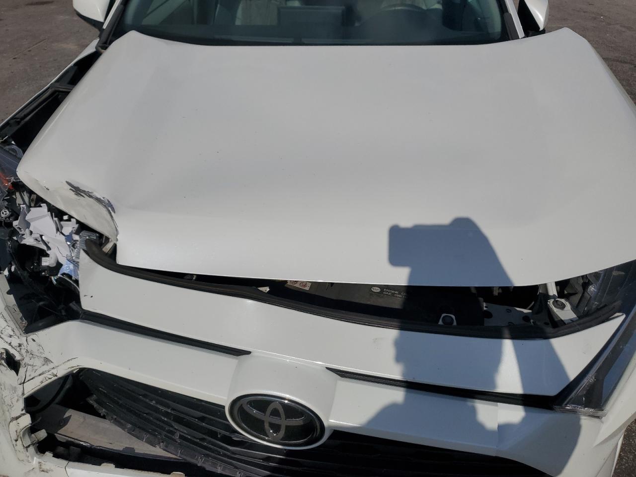 2021 Toyota RAV 4 - Image 14
