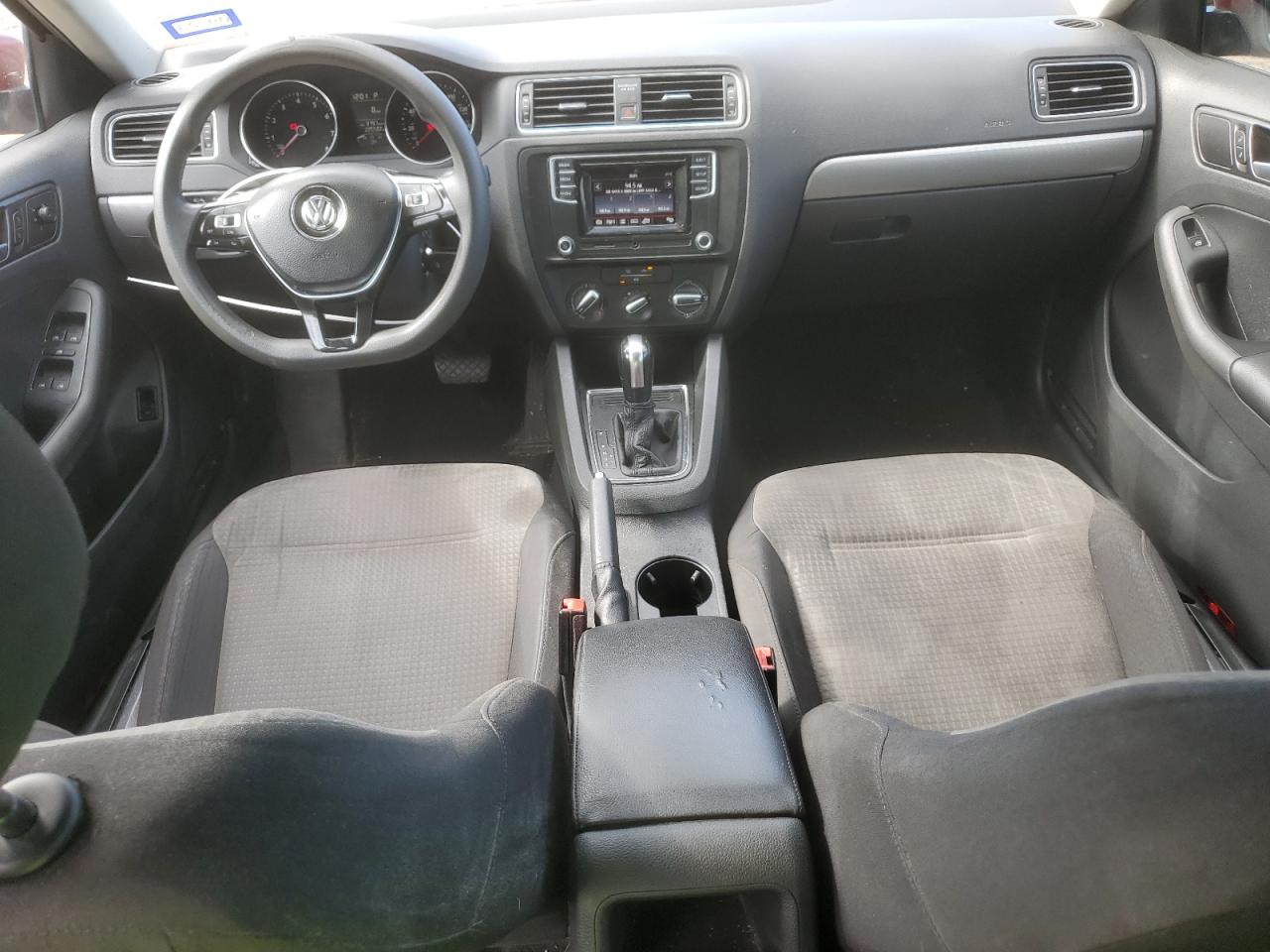 2017 Volkswagen Jetta - Image 8