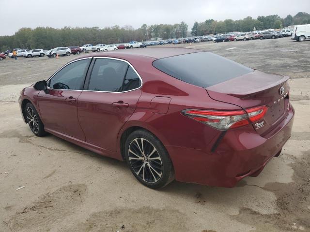  TOYOTA CAMRY 2018 Красный