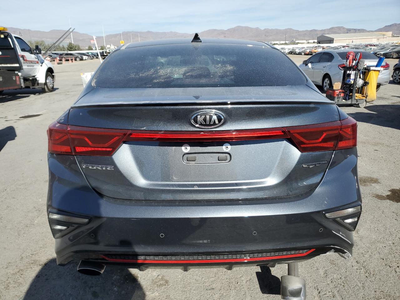 2021 Kia Forte - Image 6