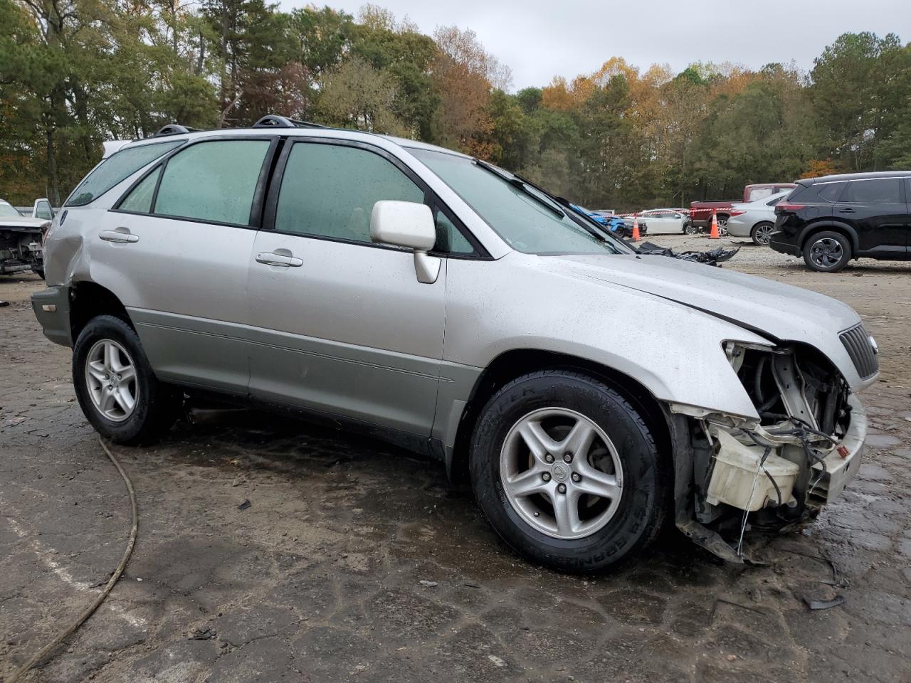 2000 Lexus RX - Image 4