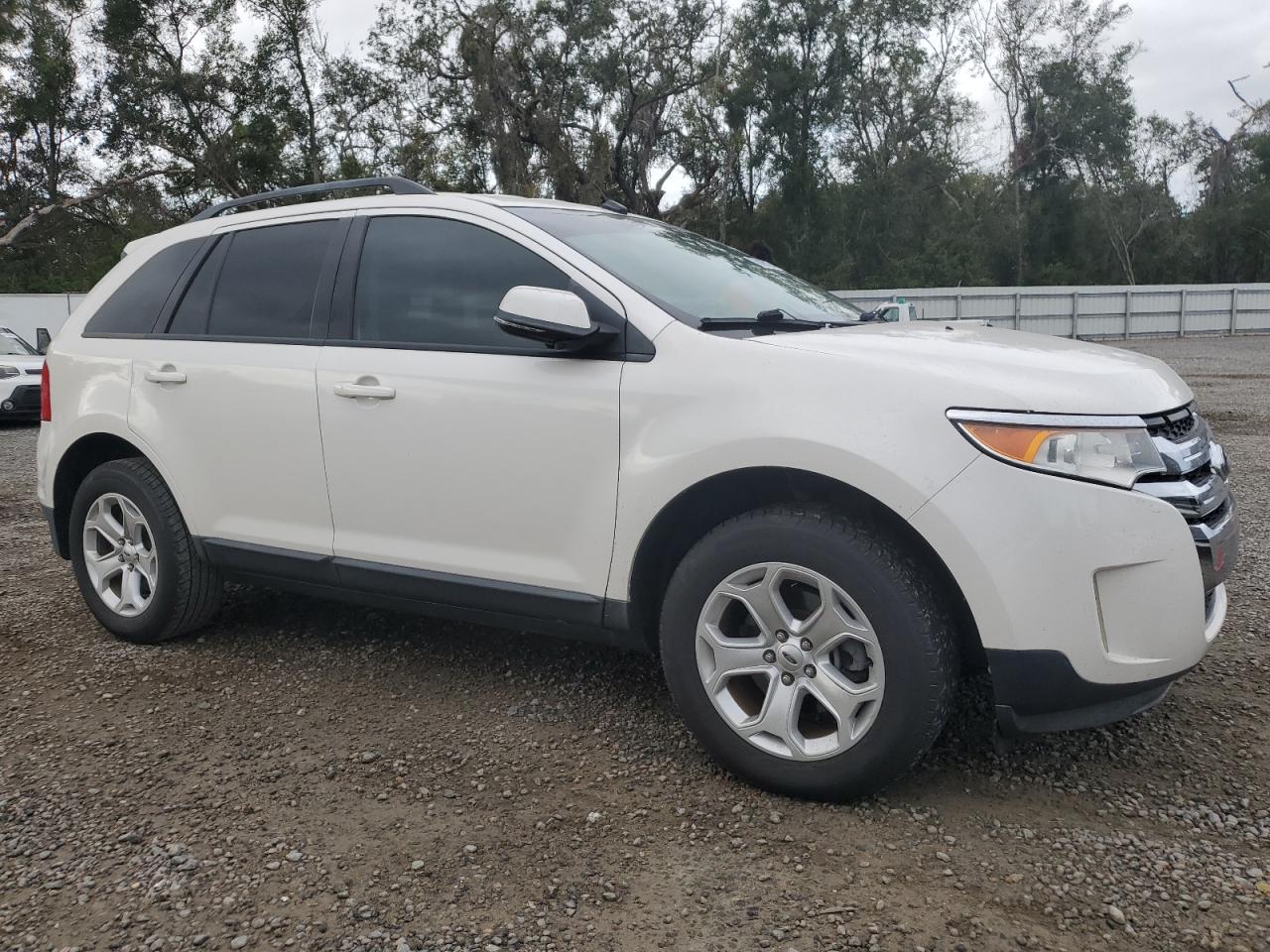 2014 Ford Edge - Image 4