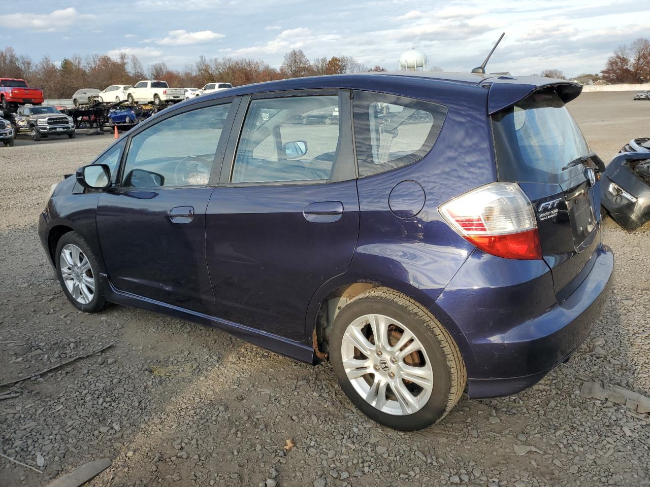 2009 Honda Fit - Image 2