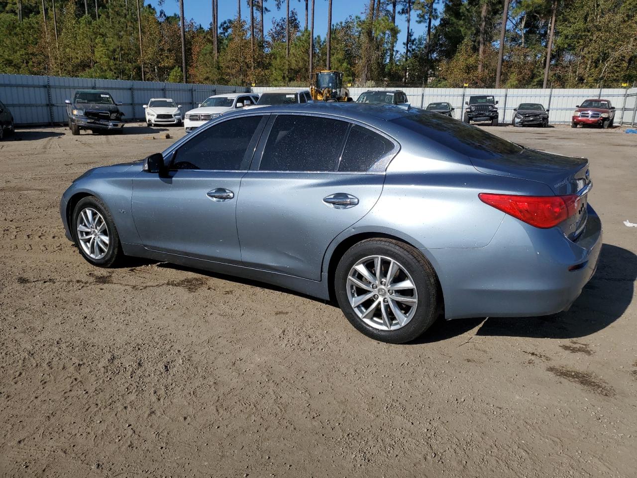2017 Infiniti Q50 - Image 2
