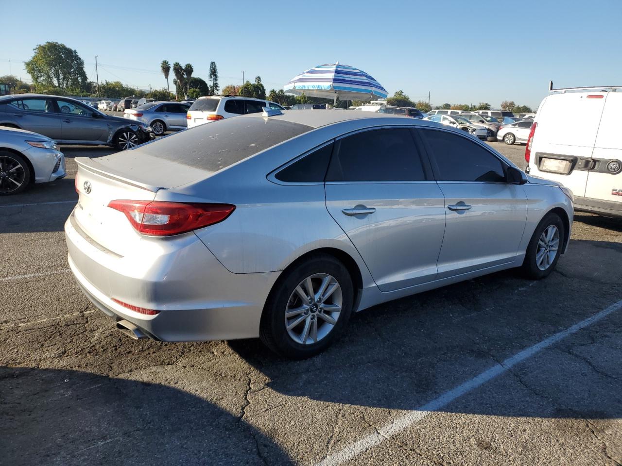 VIN 5NPE24AF0GH386961 2016 HYUNDAI SONATA no.3