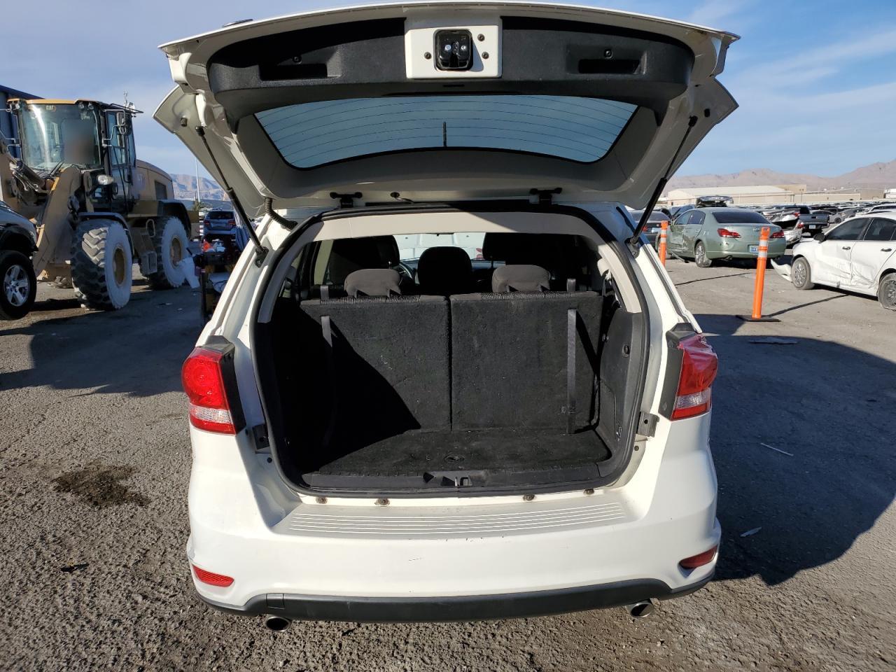 2016 Dodge Journey - Image 6