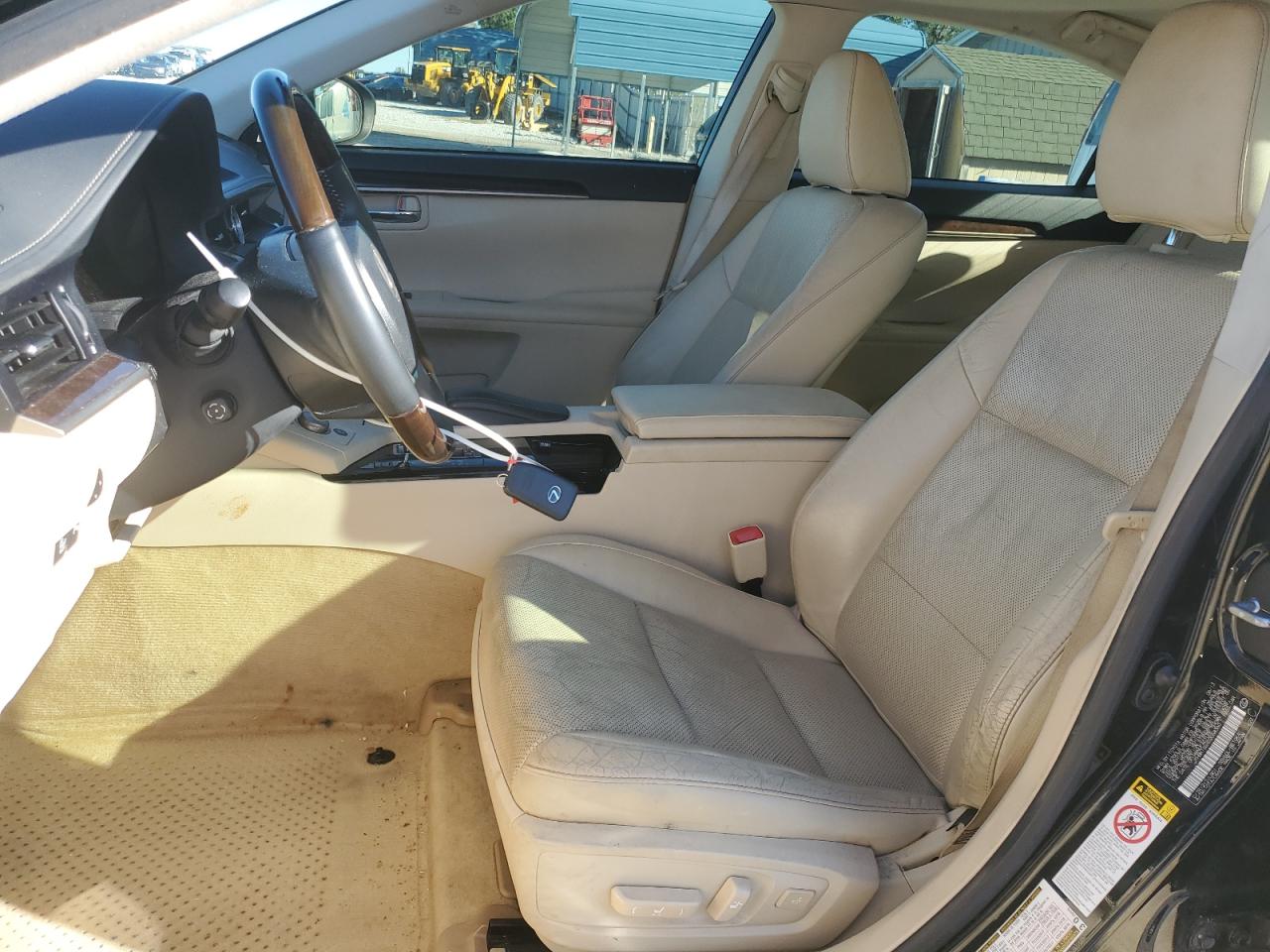 2013 Lexus ES - Image 7