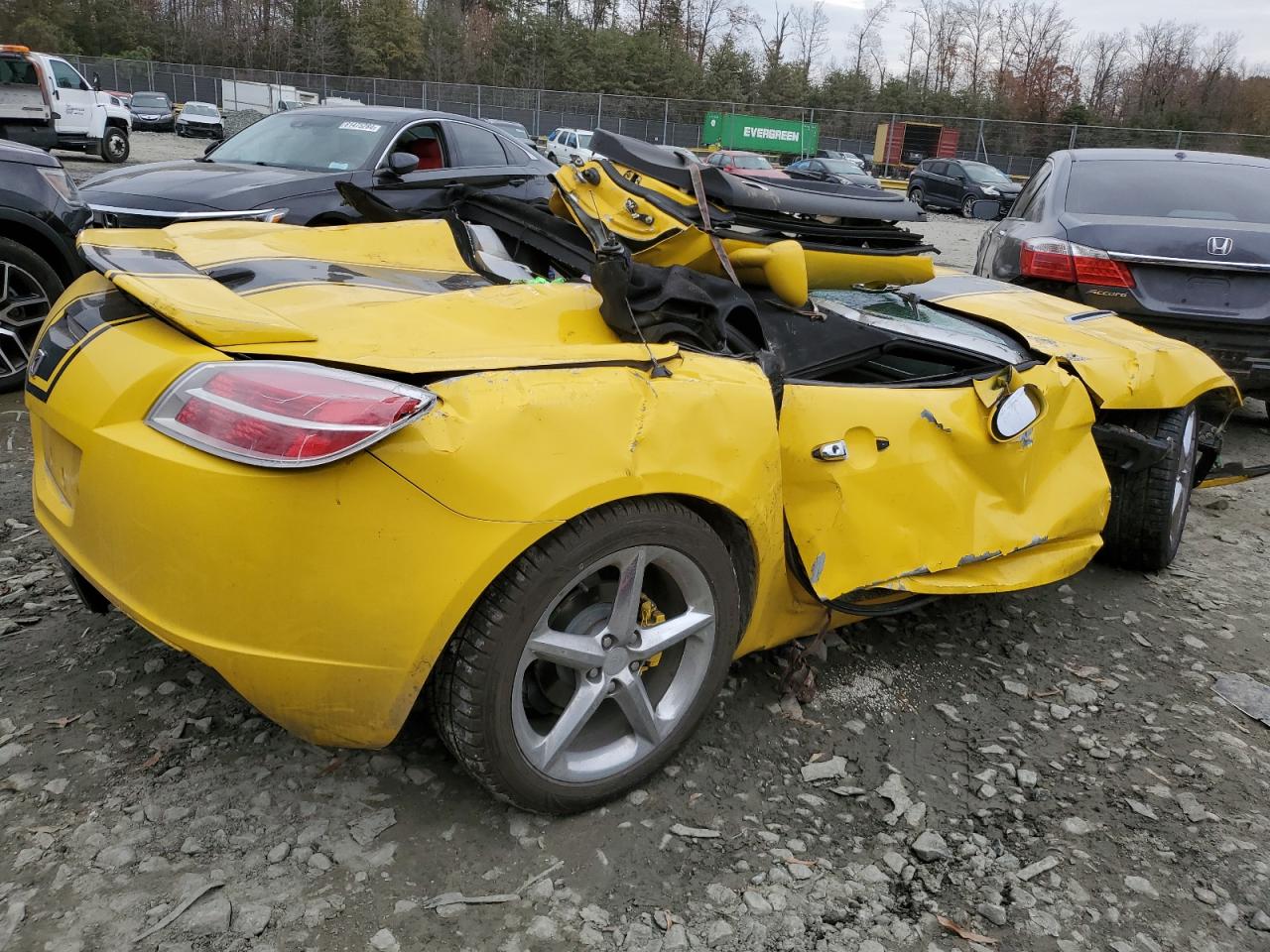 2007 Saturn Sky - Image 3