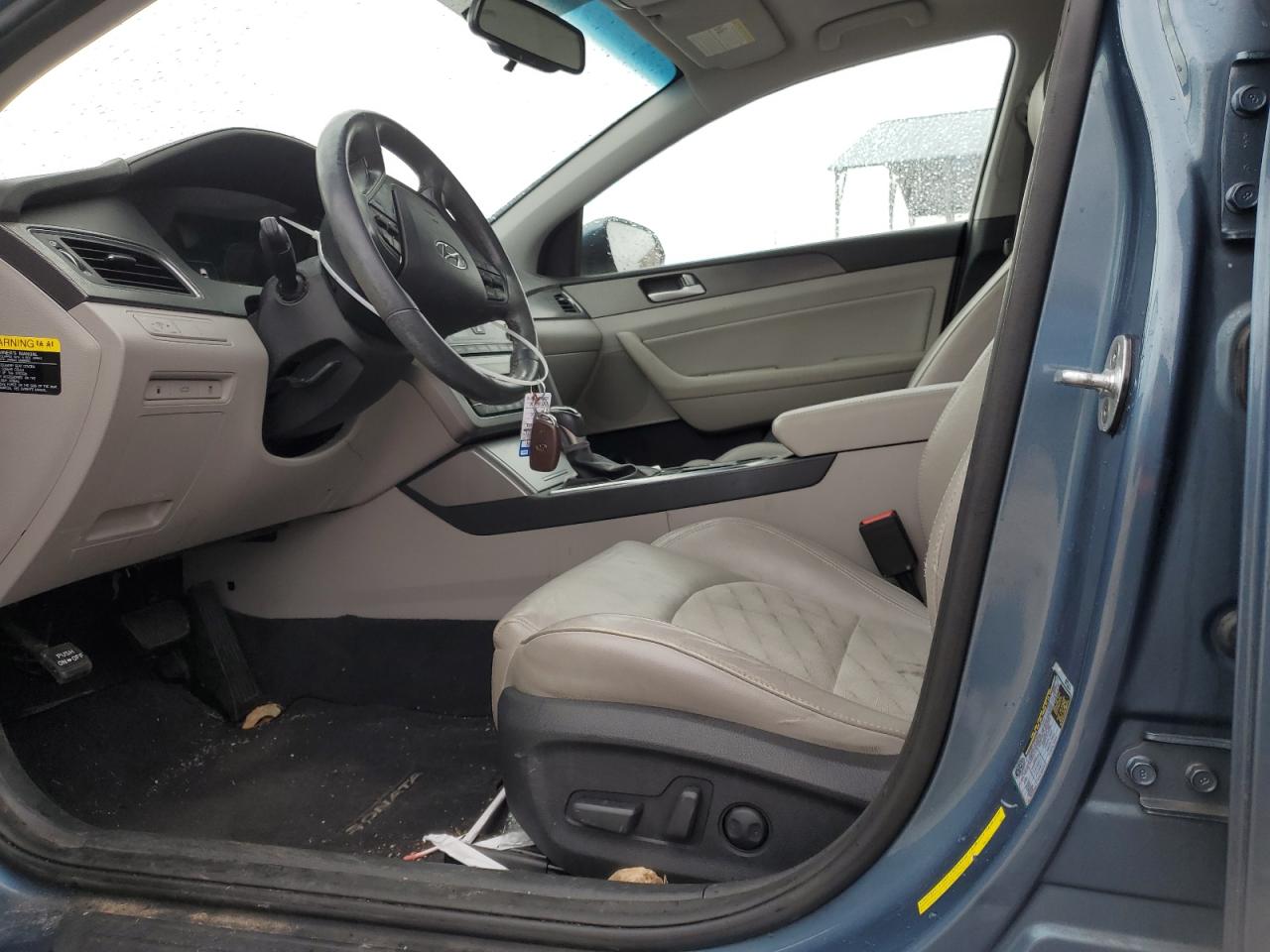 2016 Hyundai Sonata - Image 7