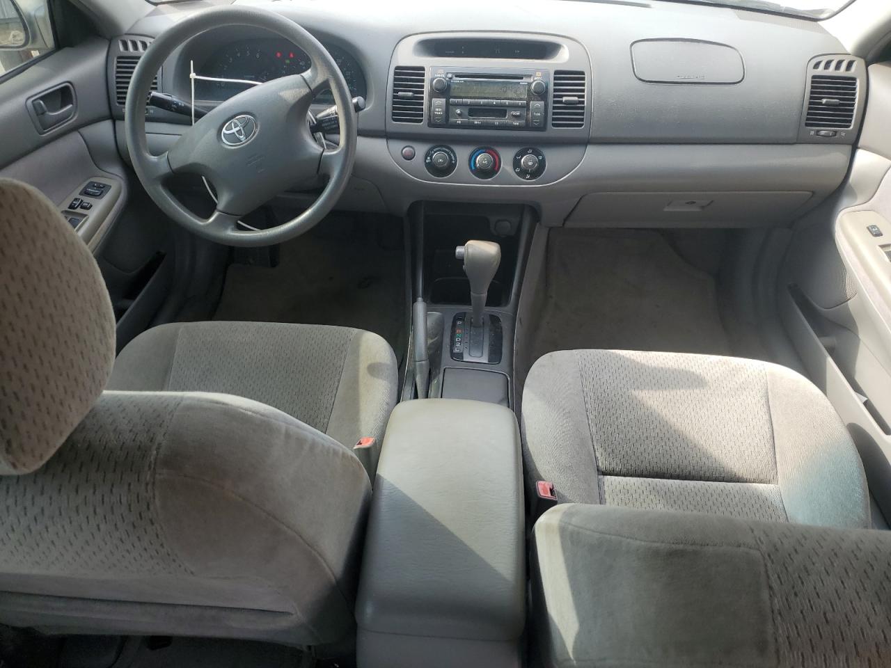2002 Toyota Camry - Image 8