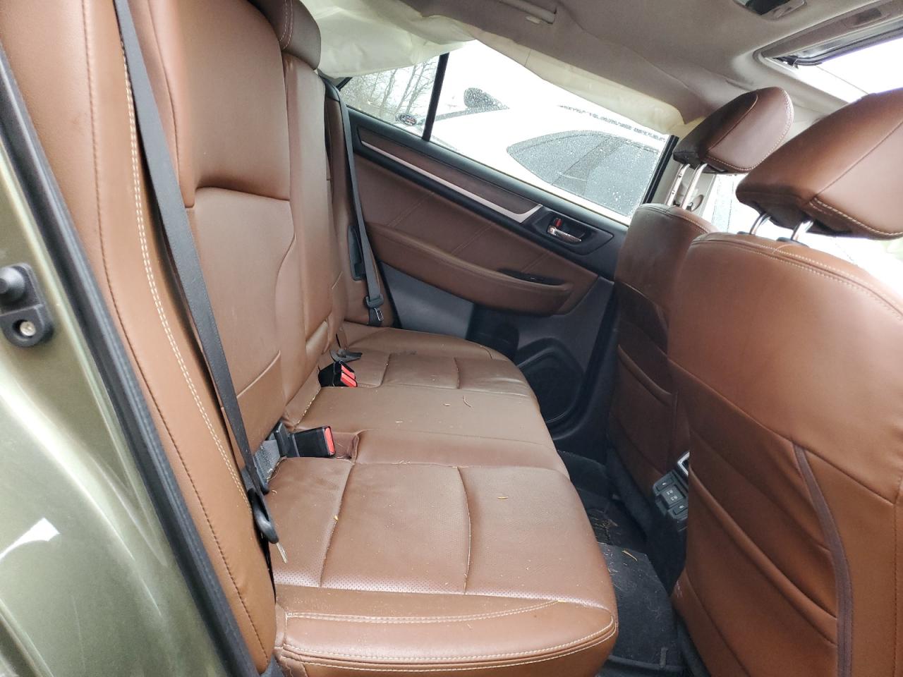 2019 Subaru Outback - Image 10
