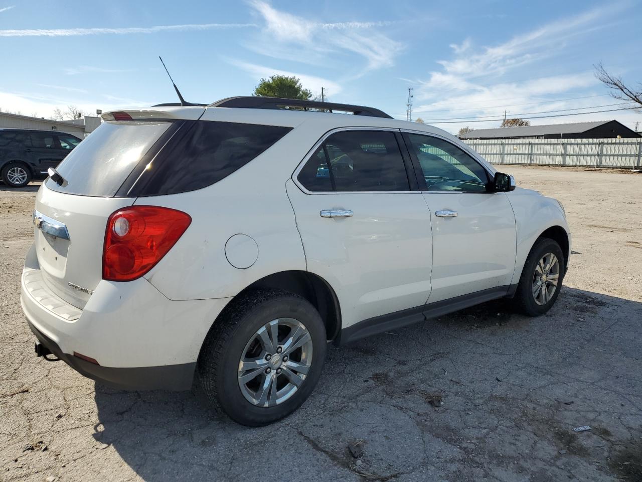 2013 Chevrolet Equinox - Image 3