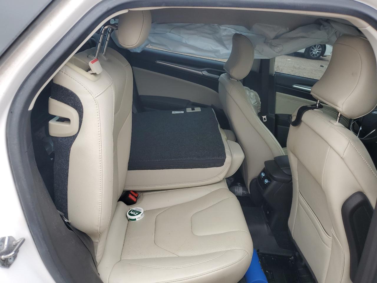 2016 Ford Fusion - Image 10