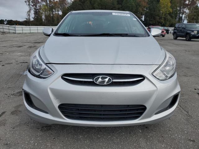 Hatchbacks HYUNDAI ACCENT 2017 Srebrny