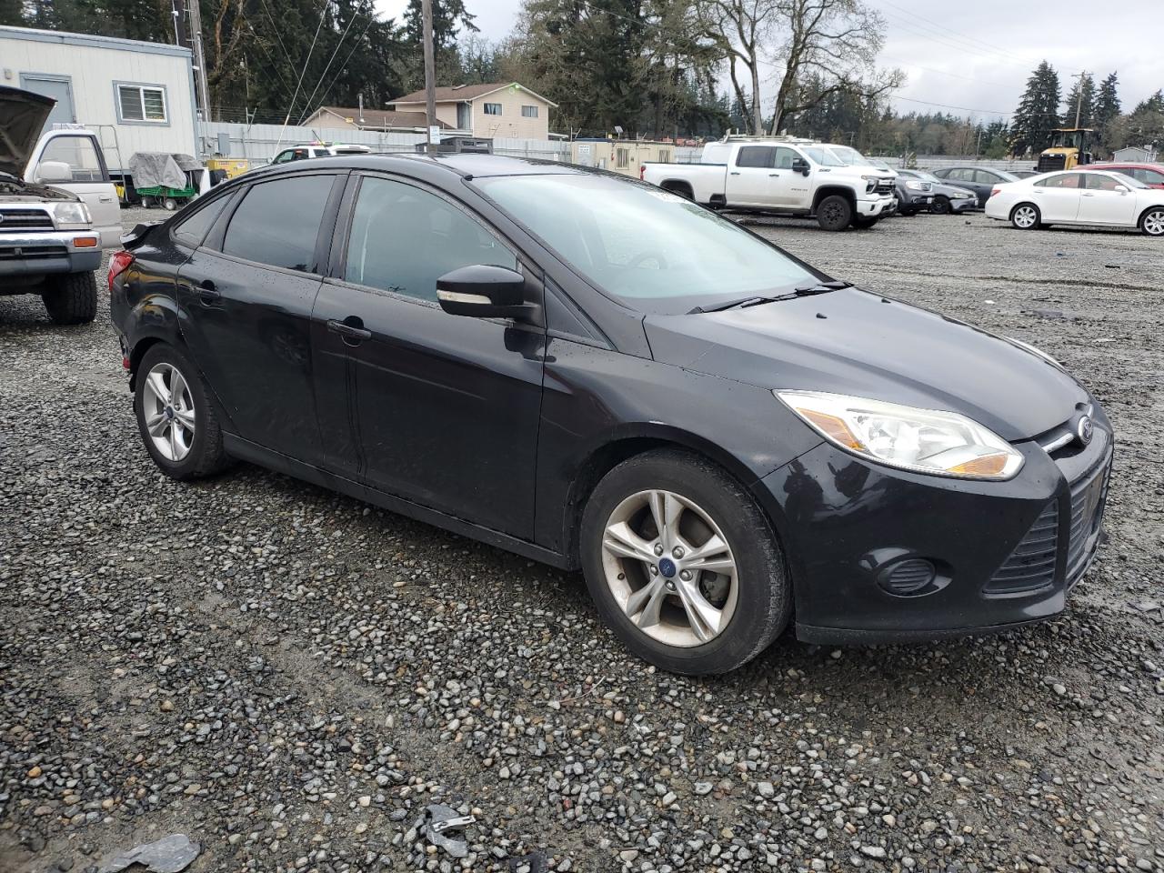 VIN 1FADP3F20EL176887 2014 FORD FOCUS no.4