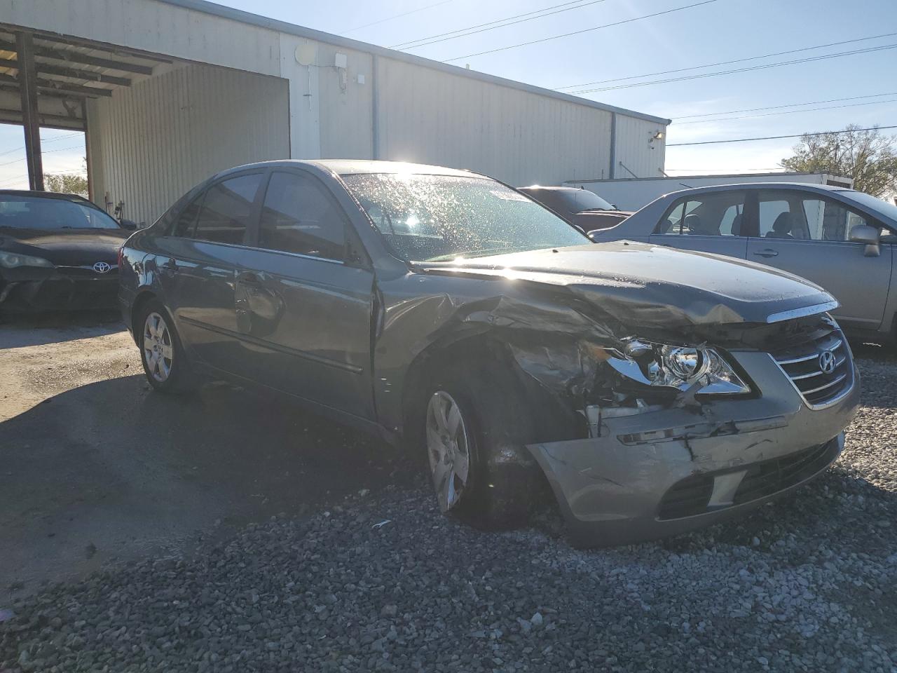 2009 Hyundai Sonata - Image 4