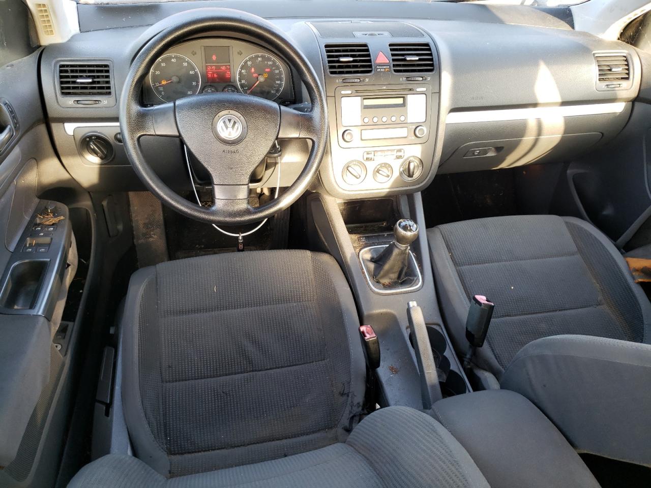 2008 Volkswagen Jetta - Image 8