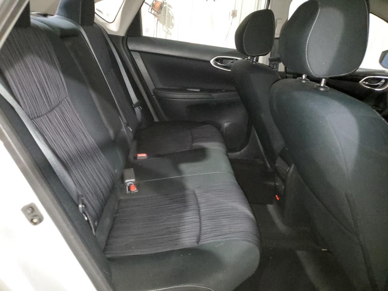 2019 Nissan Sentra - Image 10