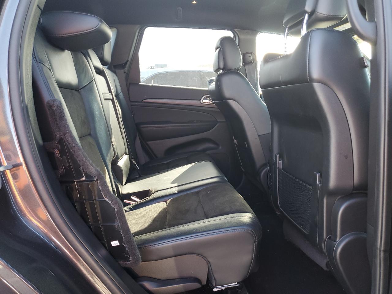 2021 Jeep Grand Cherokee - Image 11