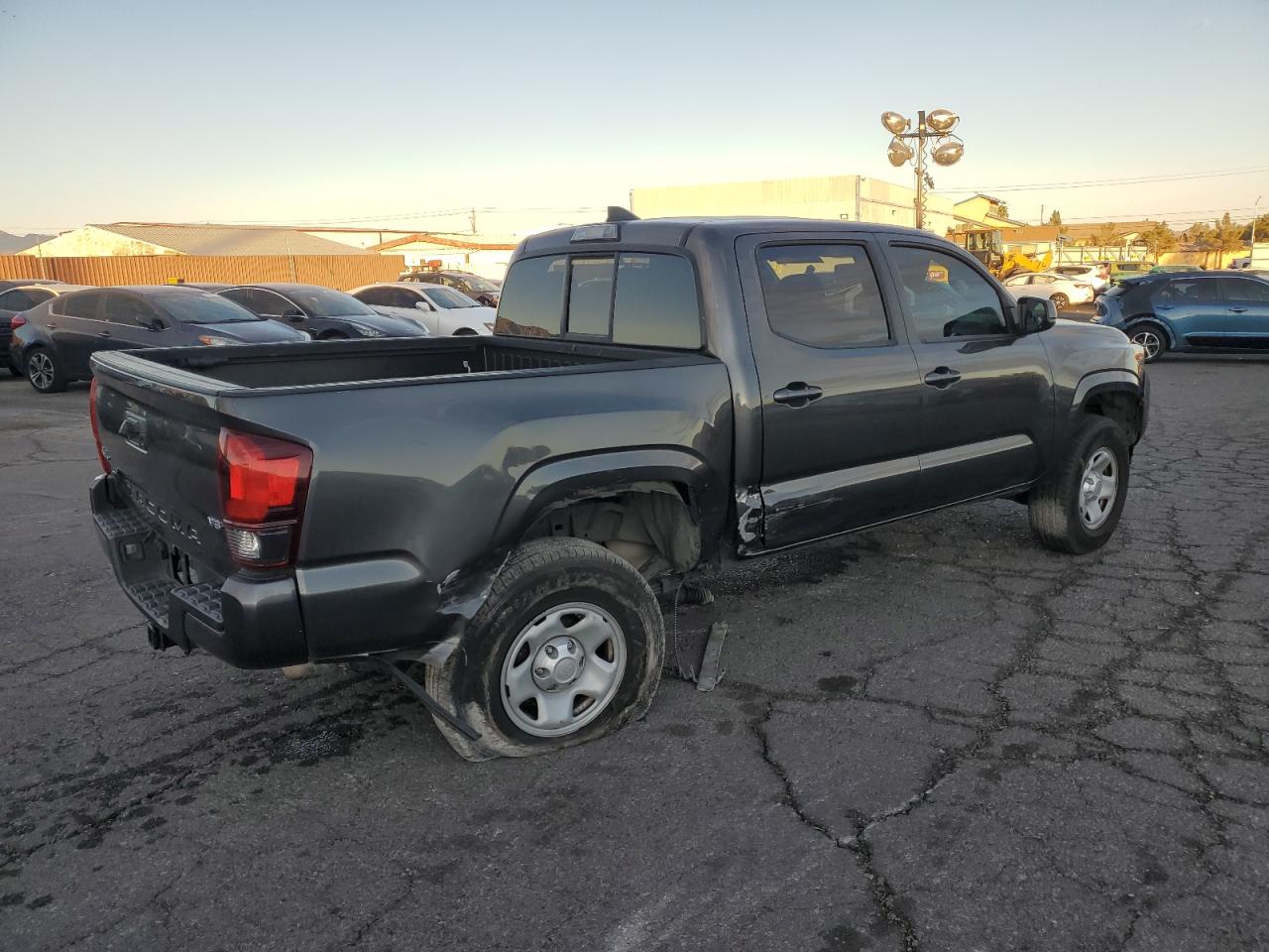 VIN 3TMCZ5AN8KM244358 2019 TOYOTA TACOMA no.3