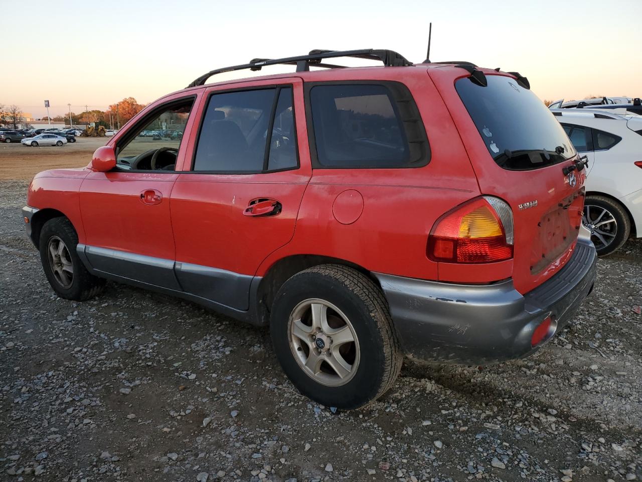 2004 Hyundai Santa Fe - Image 2